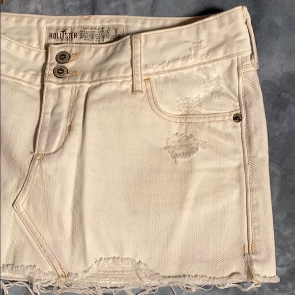Hollister Distressed Mini Skirt - Picture 7 of 16